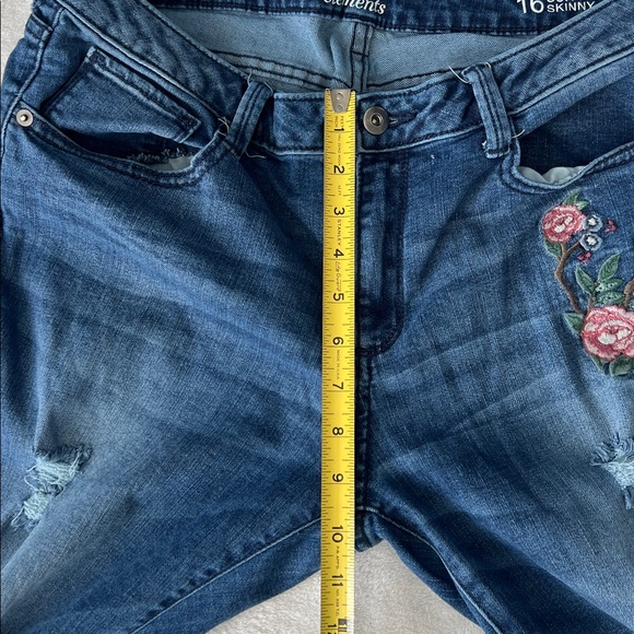 Bold Elements Blue Distressed Embroidered Women's Jeans Curvy Skinny - 16 - Picture 7 of 14